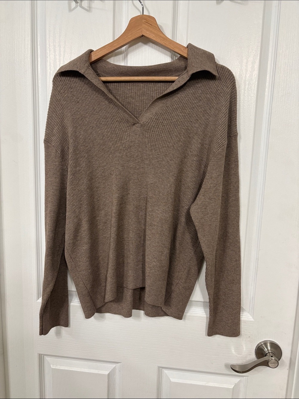 Uniqlo Brown Collared V-Neck Long sleeve